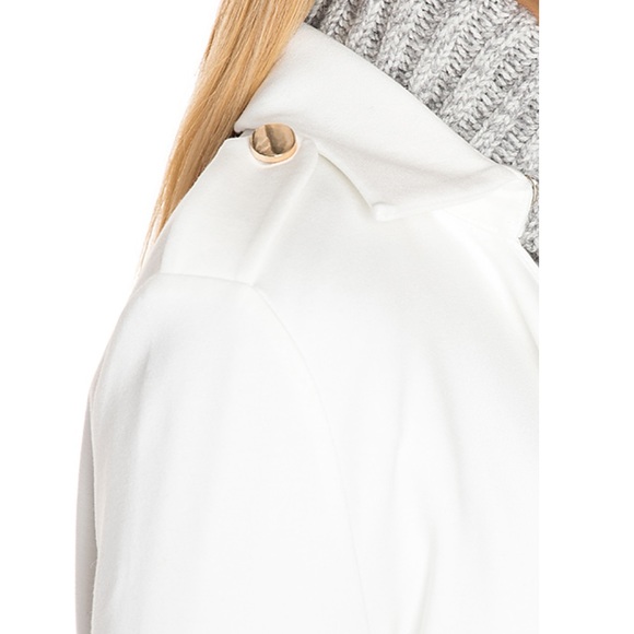 Elliatt Essence Trench Coat Jacket White Revolve - Picture 5 of 5